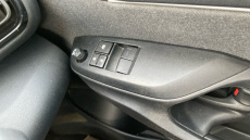 Toyota Yaris 1.5 Hybrid Icon 5dr CVT Hybrid Hatchback